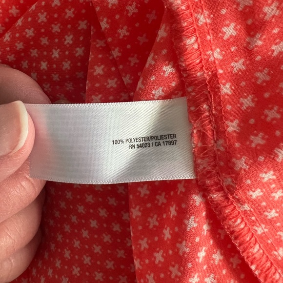 Old Navy Sheer Button Down Blouse Gorgeous Color! - Picture 5 of 7